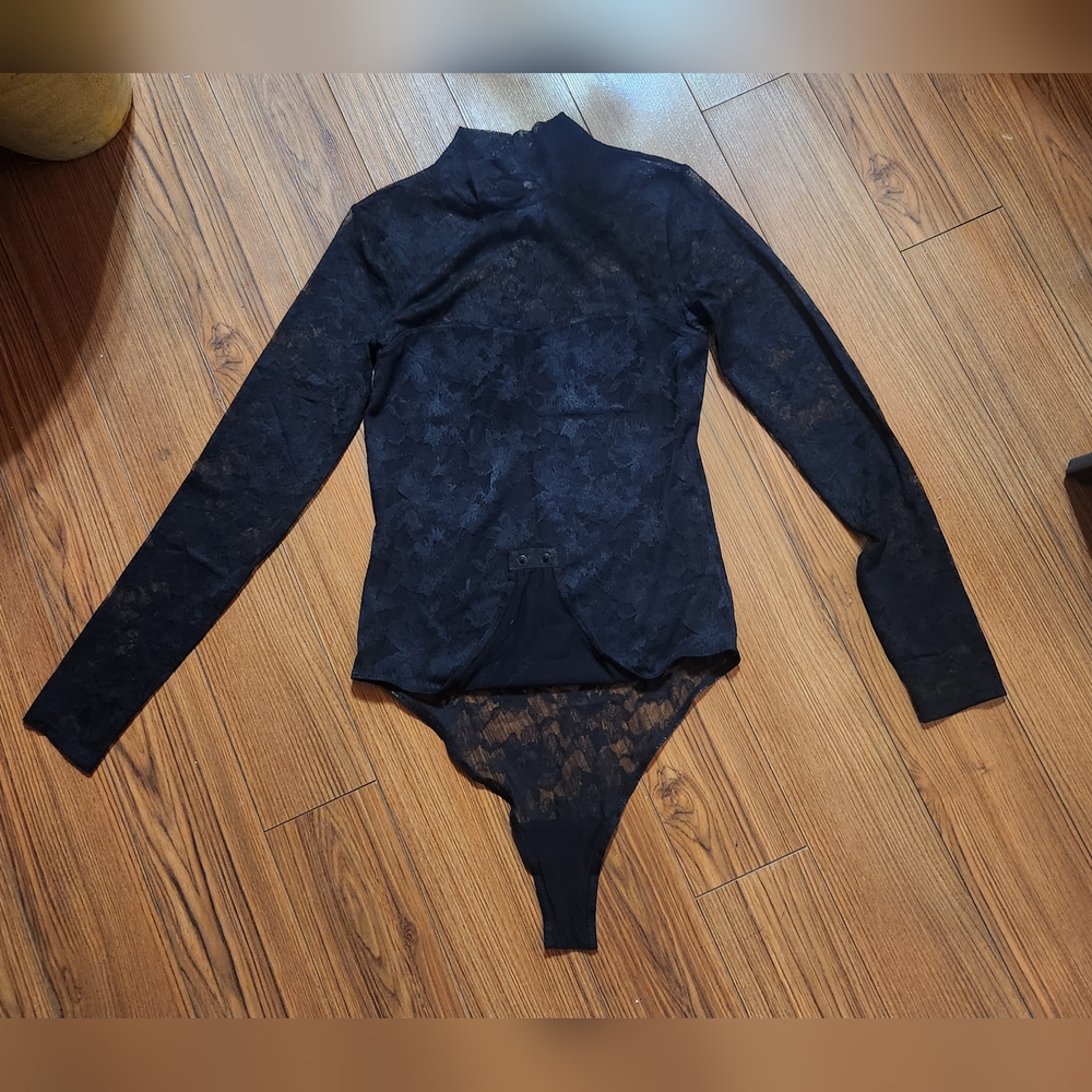 H&M Goth Gothic Alt Alternative Lace Polo High Neck Long Sleve Bodysuit